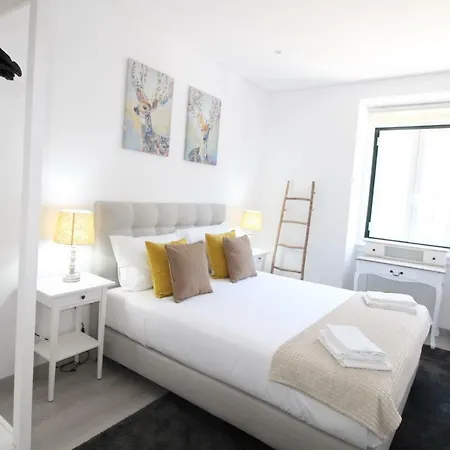 Moderno Nas Olaias A 5 Minutos Da Faculdade Isel E Ist Apartament *